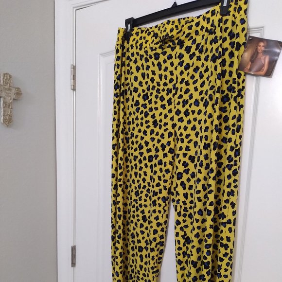 Women's Iman Animal Print Pants - Picture 3 of 5